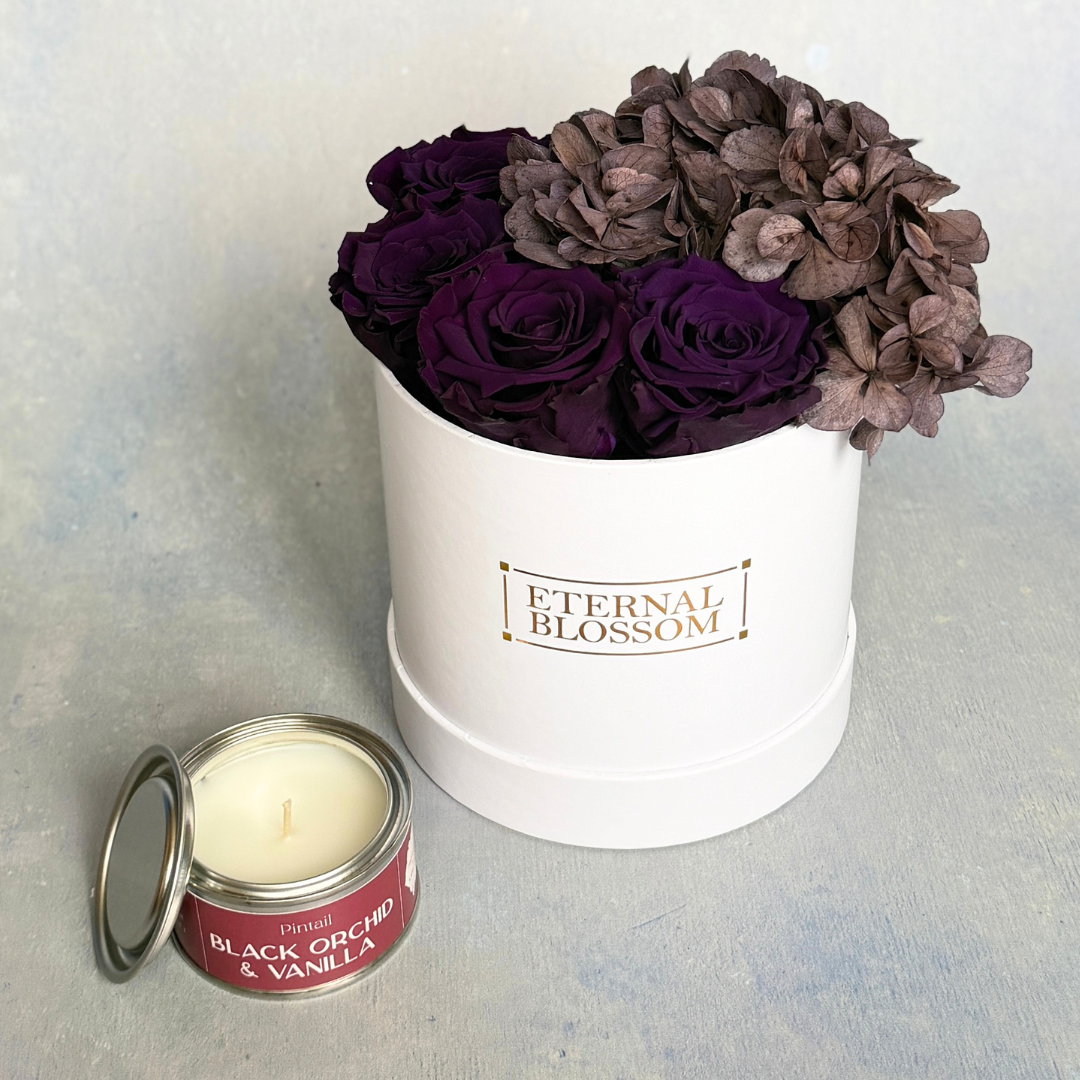 Medium Round Blossom Box - Infinity Roses & Hydrangeas