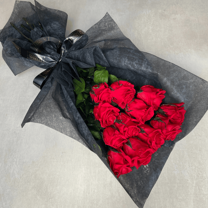 The Dozen - Extra Long Stem Year Lasting Infinity Roses