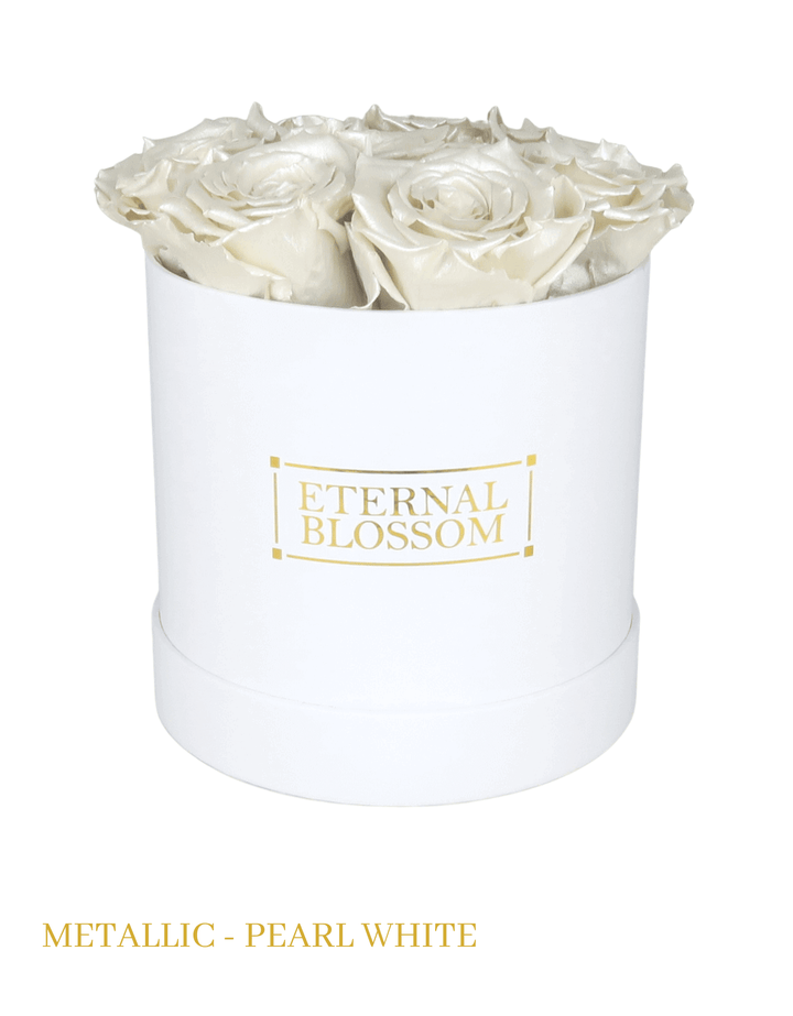 Medium Round Blossom Box - White Box - All Colours of Year Lasting Infinity Roses