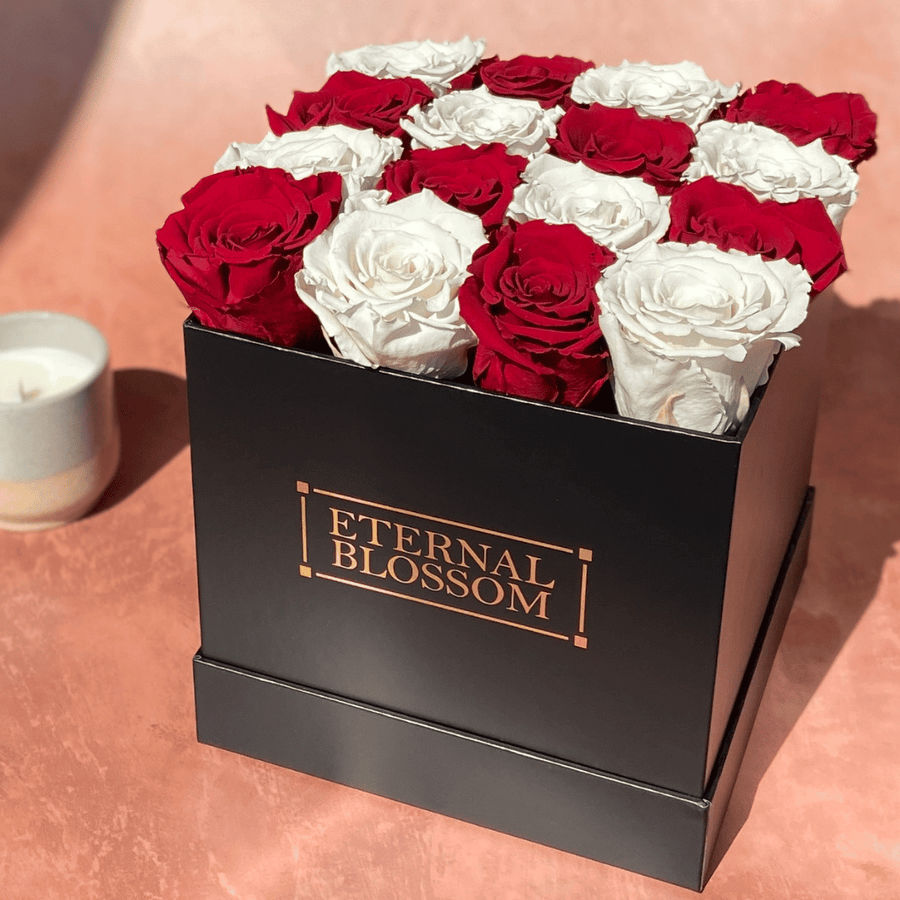 Eternal Blossom Year Lasting Infinity Roses 16 Rose Box Bespoke