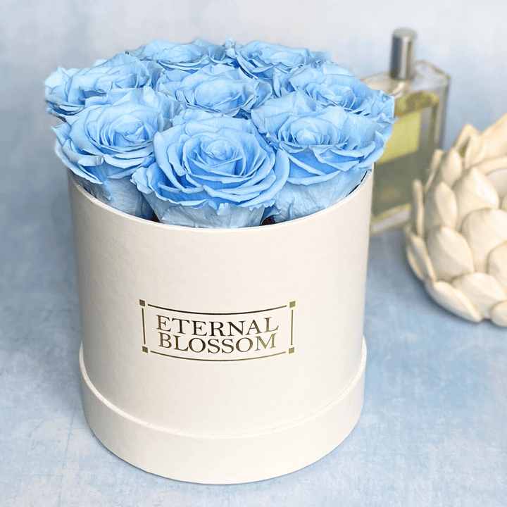 Medium Round Blossom Box - White Box - All Colours of Year Lasting Infinity Roses